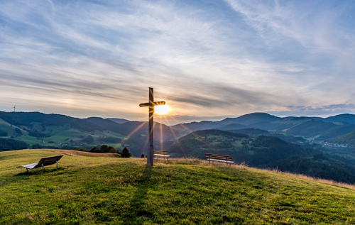 Abendstimmung am Holzer Kreuz