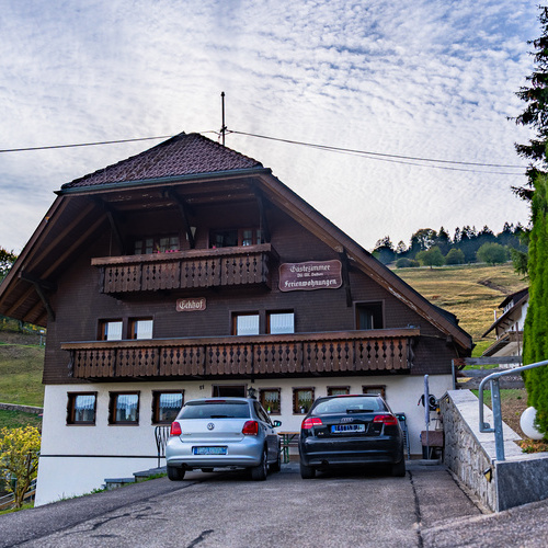 Außenaufnahmen unseres Hauses - Außenaufnahmen unseres Hauses -